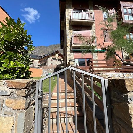Apartament Deluxe Espot - L'Amfitriona Экстерьер фото