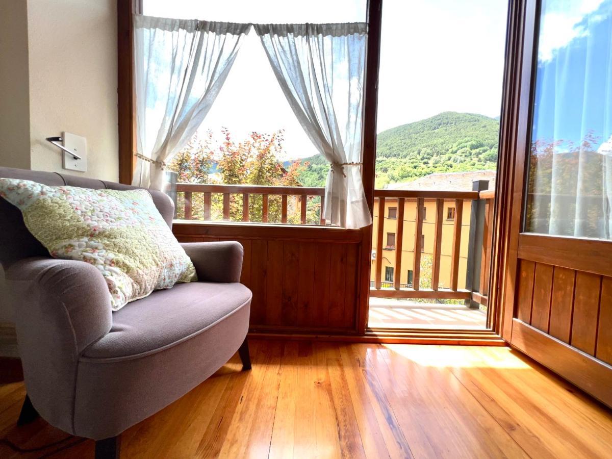 Apartament Deluxe Espot - L'Amfitriona Экстерьер фото